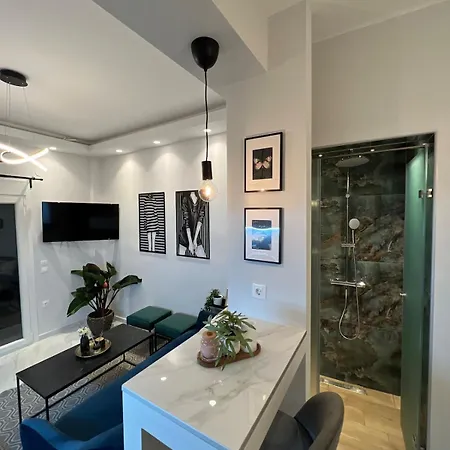 Hi Speed Wifi, Centre Flat * Салоники