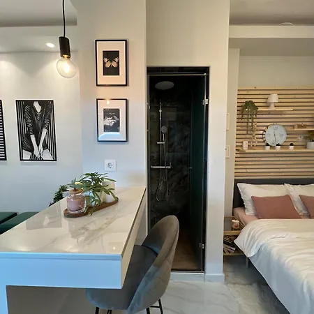 Hi Speed Wifi, Centre Flat * Салоники