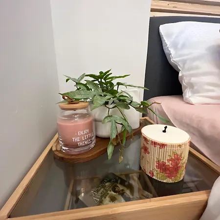 Hi Speed Wifi, Centre Flat Апартаменты